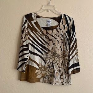 Chico’s fancy brown print top with gold accents